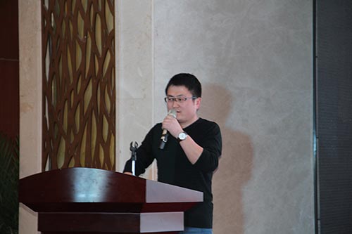 設(shè)備事業(yè)部領(lǐng)導(dǎo)匯報